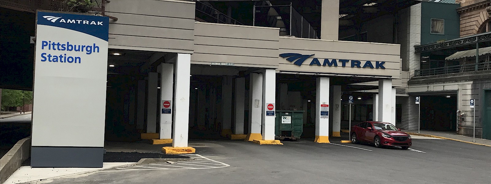 Pittsburgh PA Amtrak Station Photo by Mark Spada